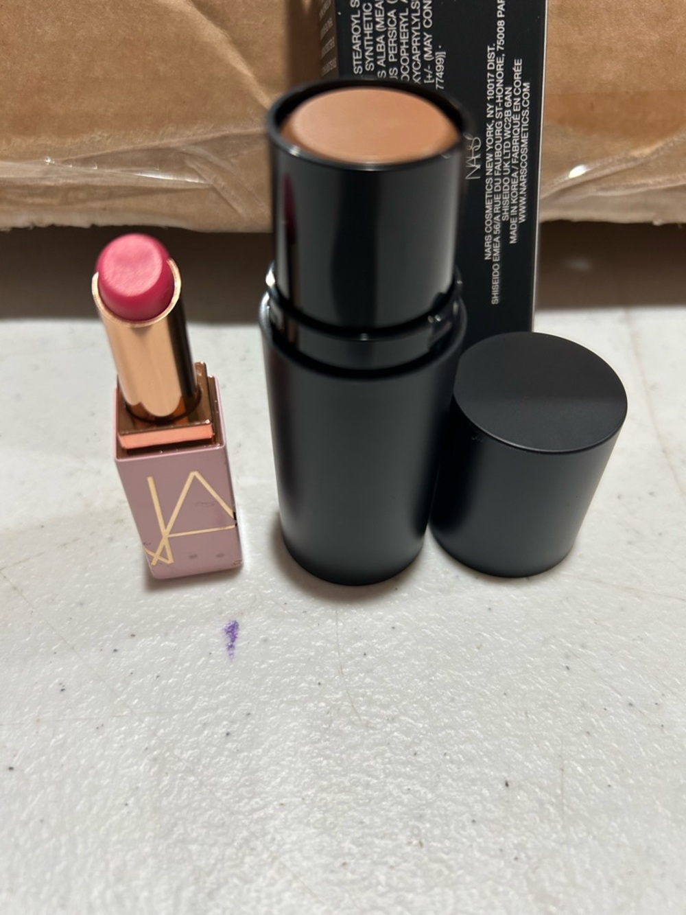 NARS Pink Multi-Use Highlighting Stick